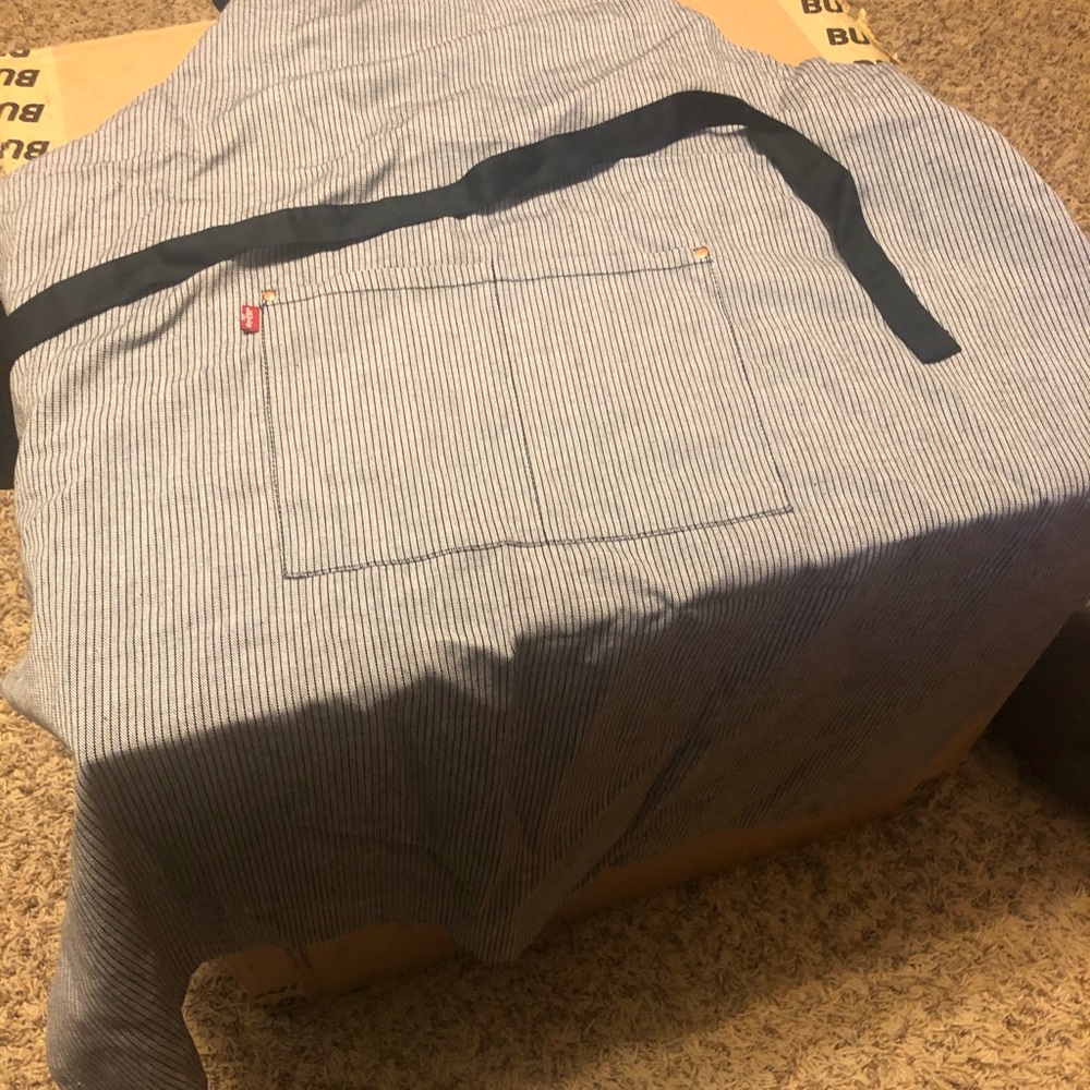 Adult apron